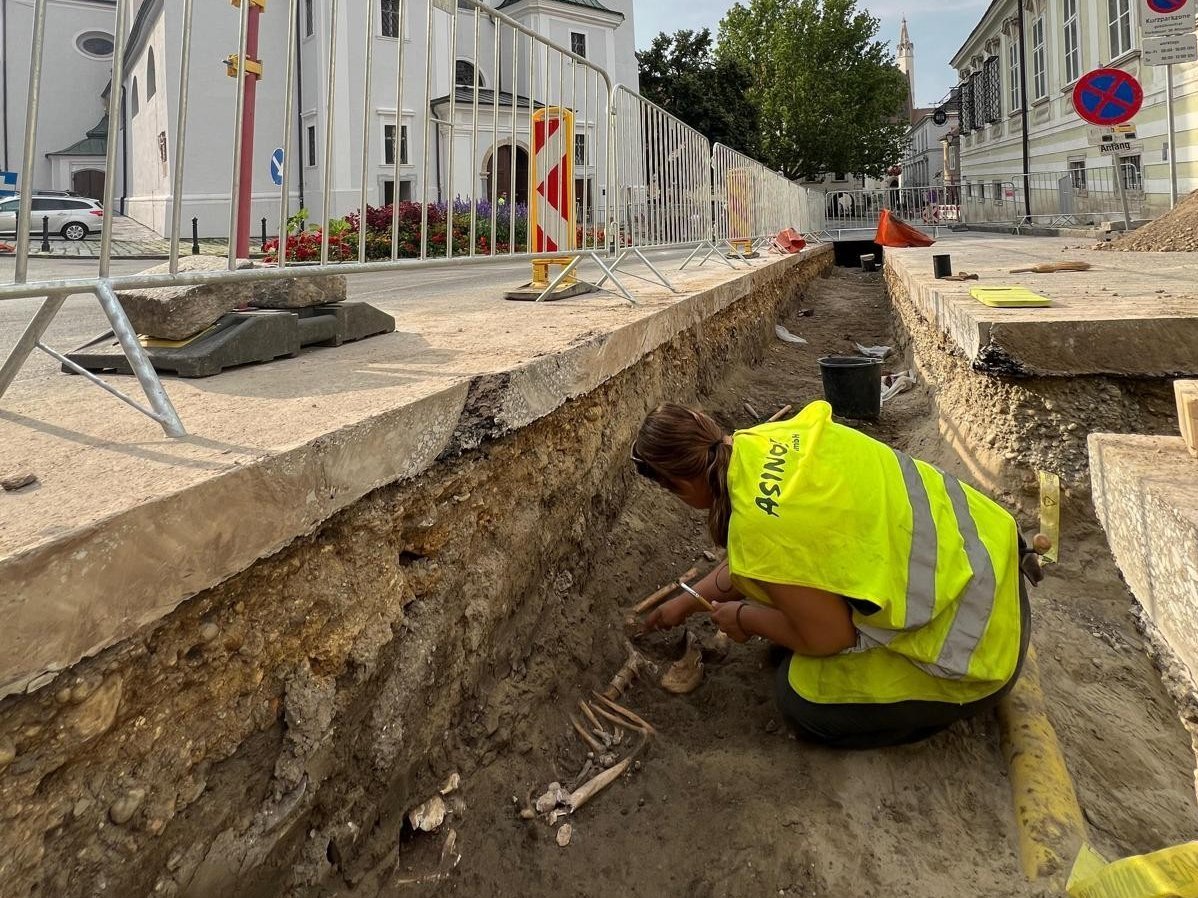 Historisch bedeutende Ausgrabungen am Pfarrplatz